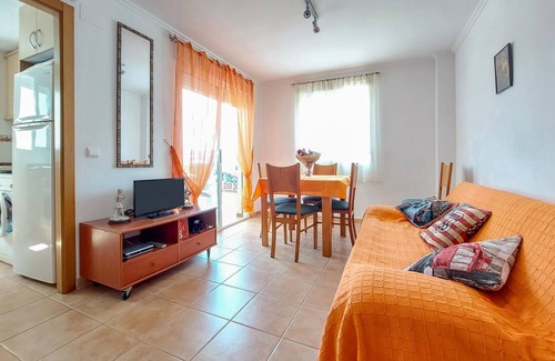 Plaza De La Costera Apartment | Awesome apartment in Bellreguard