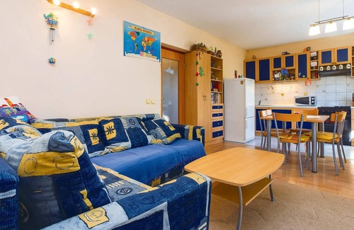 Central Dalmatia Apartment | Awesome apartment in Duce