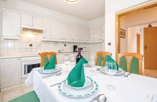 Kuceli Apartment | Awesome apartment in Matulji with WiFi