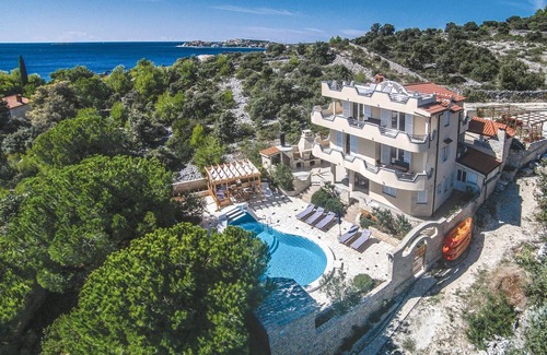 Sevid Apartment | Awesome apartment in Sevid