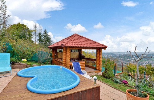 Zagreb Apartment | Awesome Apartment in Zagreb With 2 Bedrooms, Wifi and Outdoor Swimming Pool