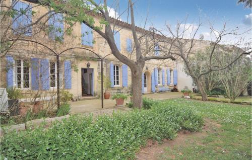 Albaron House | Awesome Home In Arles