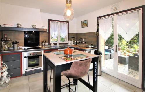 Bedarrides House | Awesome Home In Bédarrides