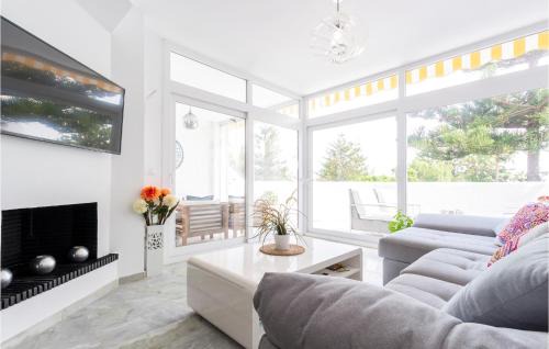 Torrequebrada House | Awesome Home In Benalmádena With Sauna