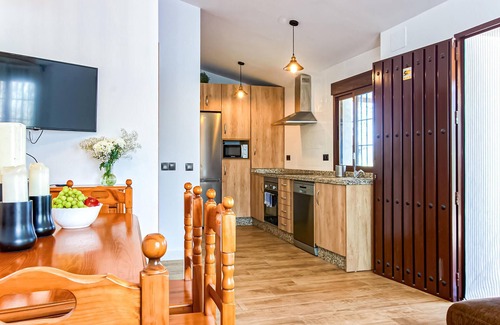 Colmenar House | Awesome home in Colmenar with WiFi