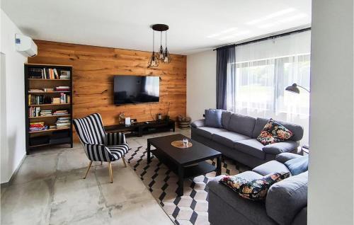 Sveti Ivan Zabno House | Awesome Home In Sveti Ivan Zabno