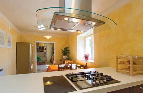 Bartici House | Awesome home in Labin with sauna