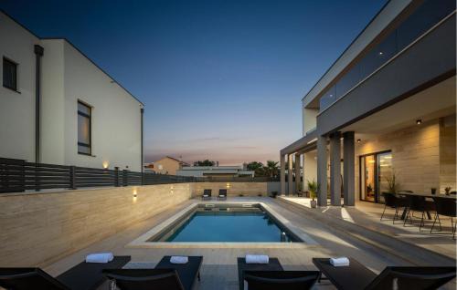 Nin House | Awesome Home In Nin With House Sea View