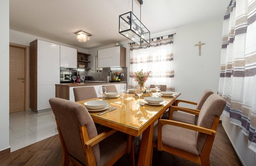 Slivnica House | Awesome home in Podgradina