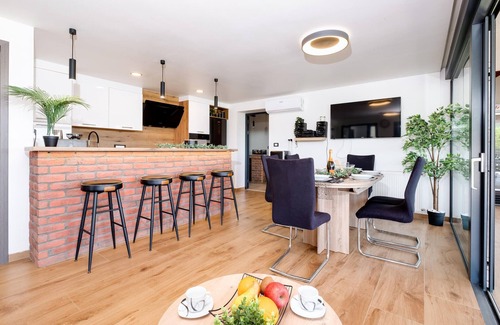 Zagreb House | Awesome home in Zagreb with sauna