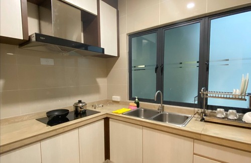 Victoria Hotel | AZ Hotel & Serviced Apartments