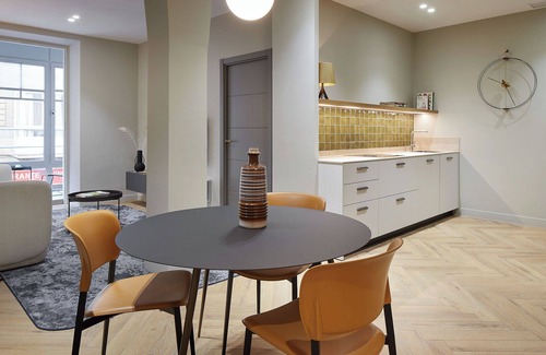 Old Town Apartment | Azoka Suite by FeelFree Rentals