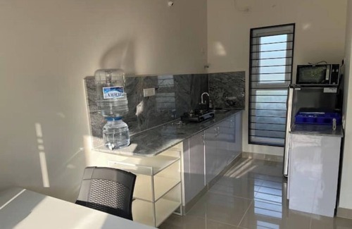 Jeevan Bima Nagar Apartment | AZURE B1, 1RK - Studio Appt + Kitchen - No sharing