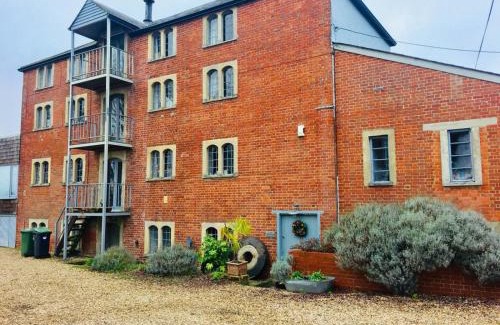 Worton Bed & Breakfast | B&B at The Old Mill