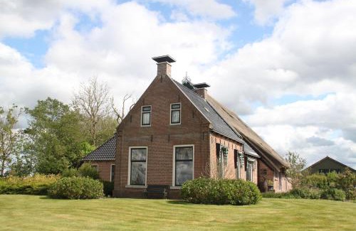 Municipality of Tytsjerksteradiel Bed & Breakfast | B&B De Warren