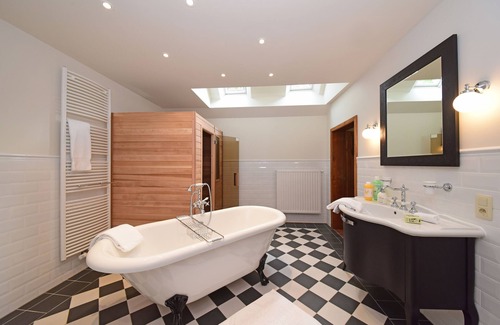 Rooi Bed & Breakfast | B&B Domein Rodin