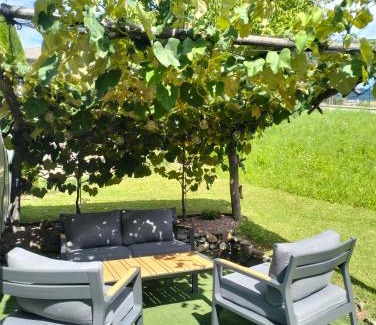 Castel Ivano Bed & Breakfast | B&B Elisè