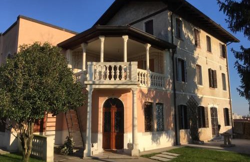 Caneva Bed & Breakfast | B&B Ernestine Family Home