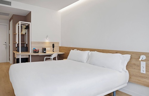 Castro Urdiales Hotel | B&B Hotel Castro Urdiales