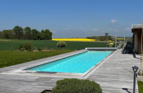 Sart-Dames-Avelines Bed & Breakfast | B&B Les Autres Sens