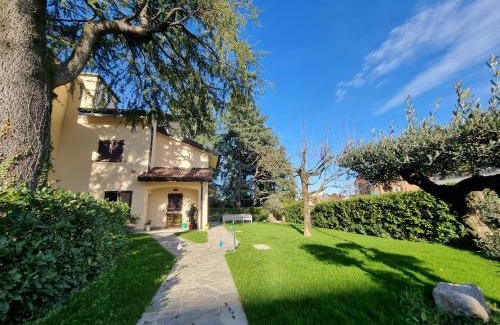 Vimercate Bed & Breakfast | B&B Villa Eden