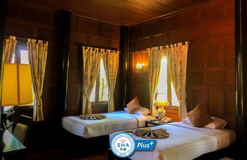 Amphawa Hotel | Baan Amphawa Resort & Spa