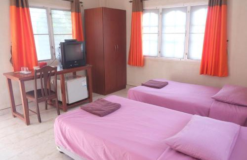 Sattahip House | Baan Chom Chan Resort