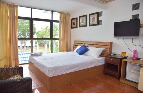 Pak Nam Pran Hotel | Baan P'Mike Resort Pranburi