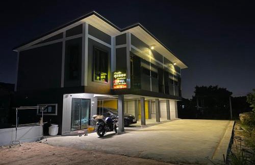 Si Racha House | Baan Pak Sud Soi