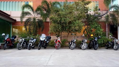 Phitsanulok Hotel | Baan Sanpoom