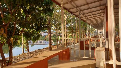 Nongbua Lamphu House | Baan Suan Chiva Saran