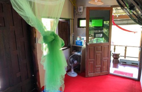 Sing Buri House | Baan Sudjai homestay