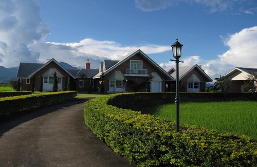 Mae Rai House | BaanChompufa บ้านชมภูฟ้า