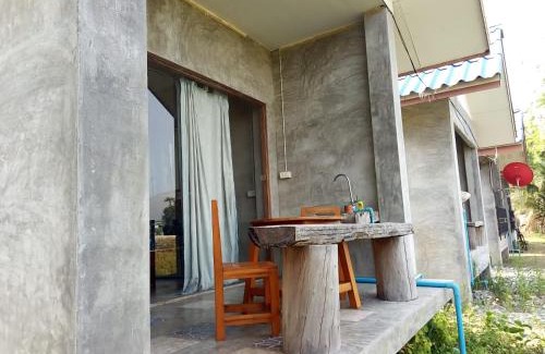 Chom Thong House | BaanSunlomjoy