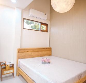 U Thong Villa | Baanteimfan Pool Villa Suphanburi