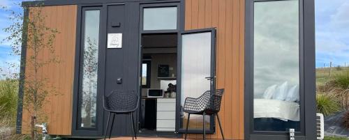 Waikaia House | Bacardi Heights Waikaia by Tiny Away