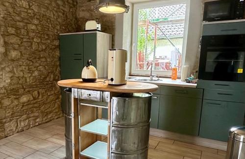 Schmidtheim Apartment | Backstage