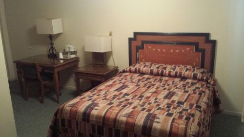 Northeast Entrance Badlands Hotel | Badlands Hotel & Campground