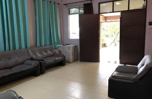 Kuching Bed & Breakfast | Badul Homestay