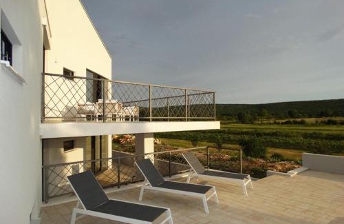 Drnis Villa | Bagulina Comfortable holiday residence