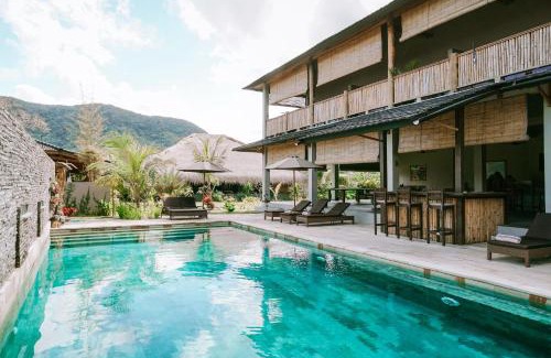 Sekongkang Resort | Baha Baha Villas West Sumbawa Yoyos Wellness Center, Gym, Yoga, Skate Park, Bar & Cafe