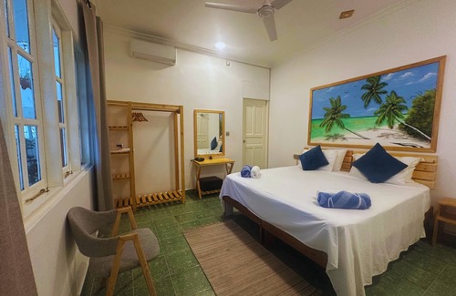 Himmafushi House | Bahaaru Villa Surf and Stay