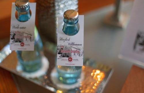 Droyßig Apartment | Bahnhof Droyßig - Übernachten im Denkmal