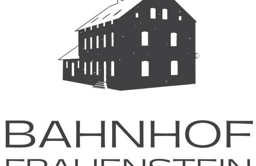 Frauenstein Apartment | Bahnhof Frauenstein SCHLOSSBLICK