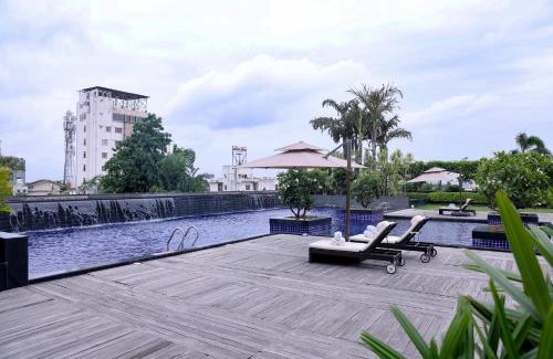 Solapur Hotel | Balaji Sarovar Premiere