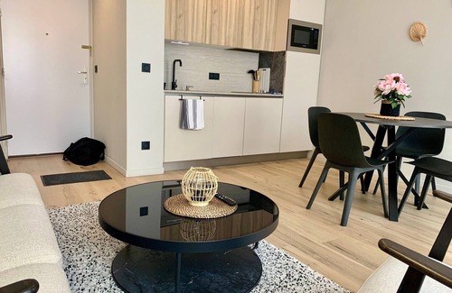 Quartier du Port Apartment | Balcon Barla