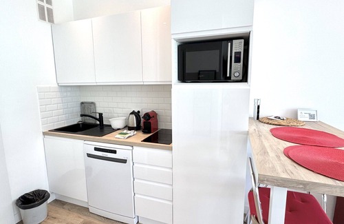 Les Baumettes Apartment | Balcon Lenval