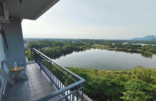 Taman Kolej Perdana Apartment | Balcony Forest Lake Mountain
