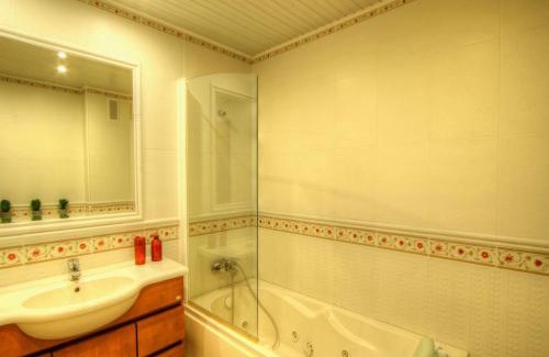 Sao Sebastiao Apartment | Balcony with view, private garage, an elevator