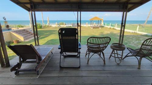 Kota Bharu House | Bali Beach House near Kota Bharu